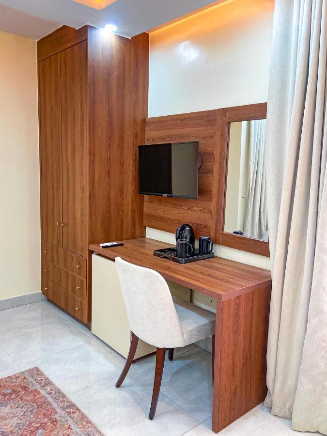 Plush Hotel,أبوجا المظهر الخارجي الصورة