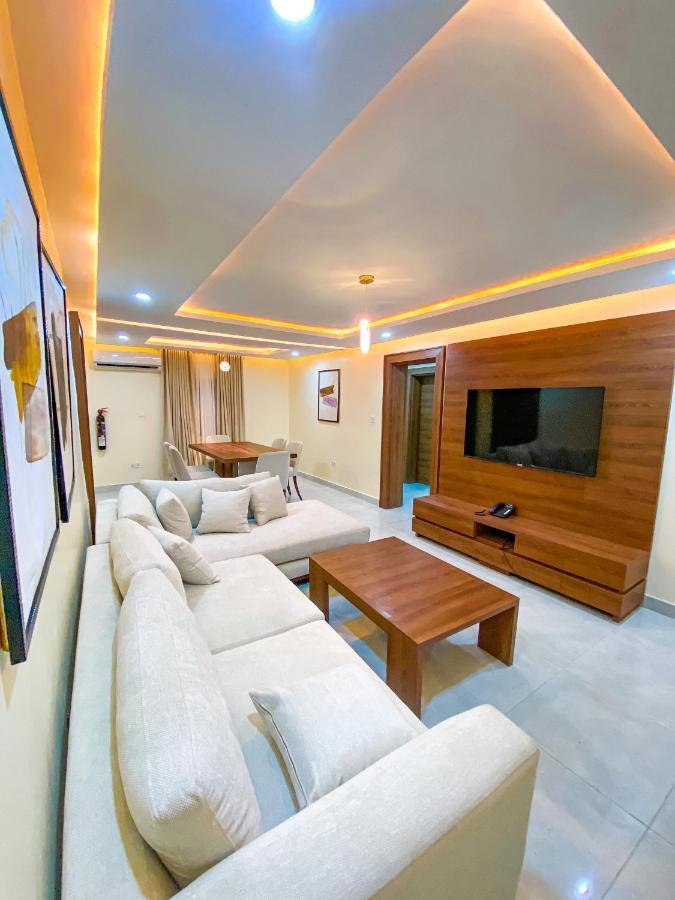Plush Hotel,أبوجا المظهر الخارجي الصورة