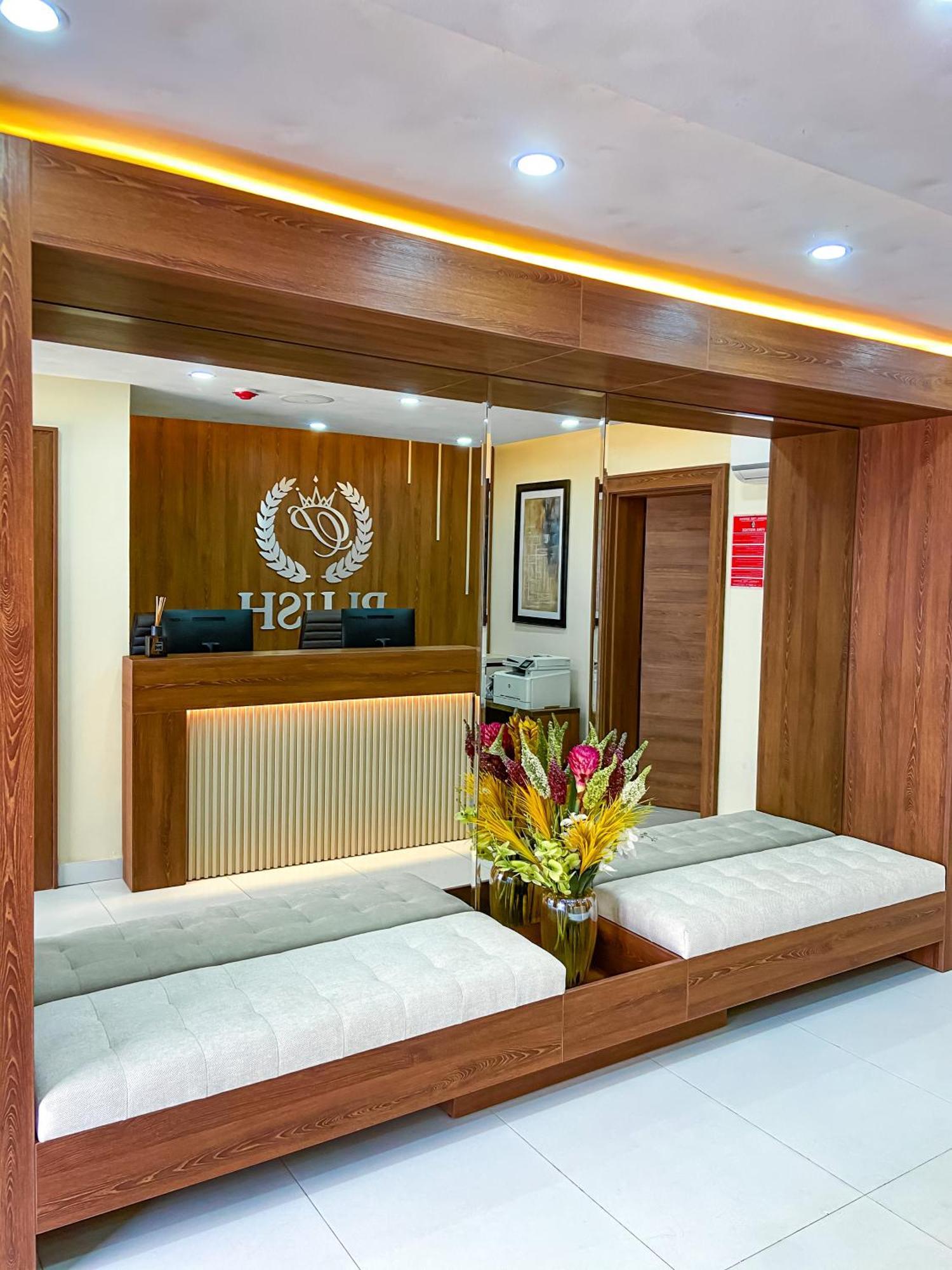 Plush Hotel,أبوجا المظهر الخارجي الصورة